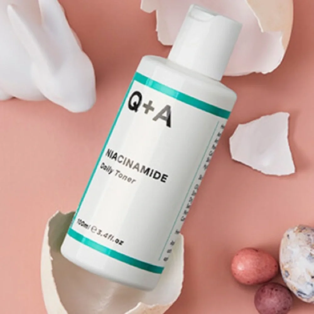 Q+A NIACINAMIDE DAILY TONER